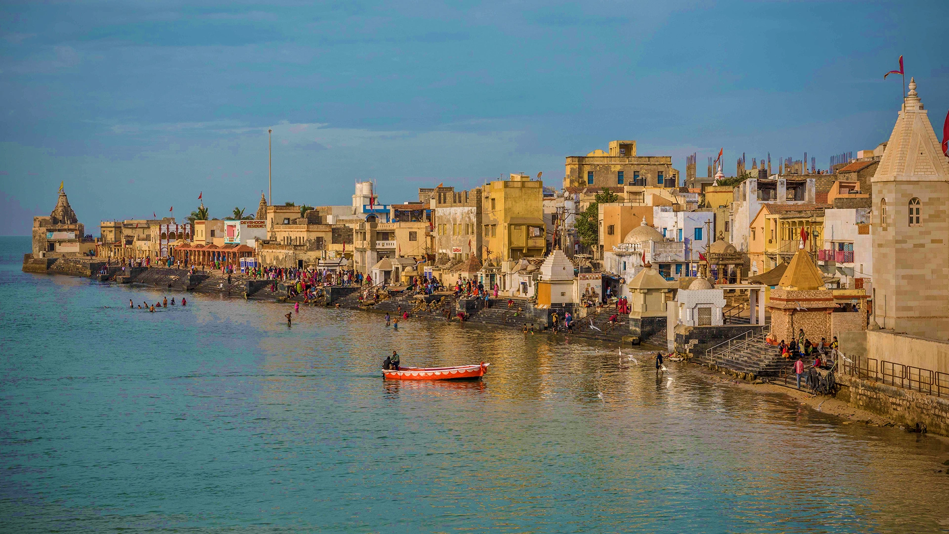 Buddhist and Vaishnavite Circuit - Bodh Gaya Dwarka Puri
